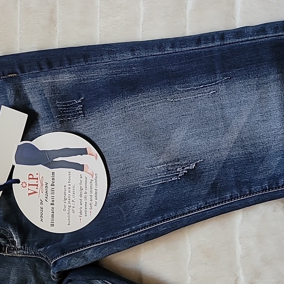 Ultimate Butt Lift Denim - Picture 8 of 12